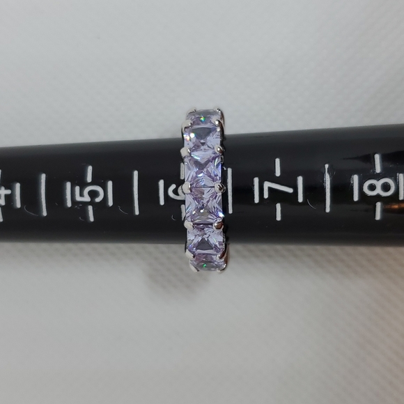 Lavendar cz eternity band - Picture 4 of 4